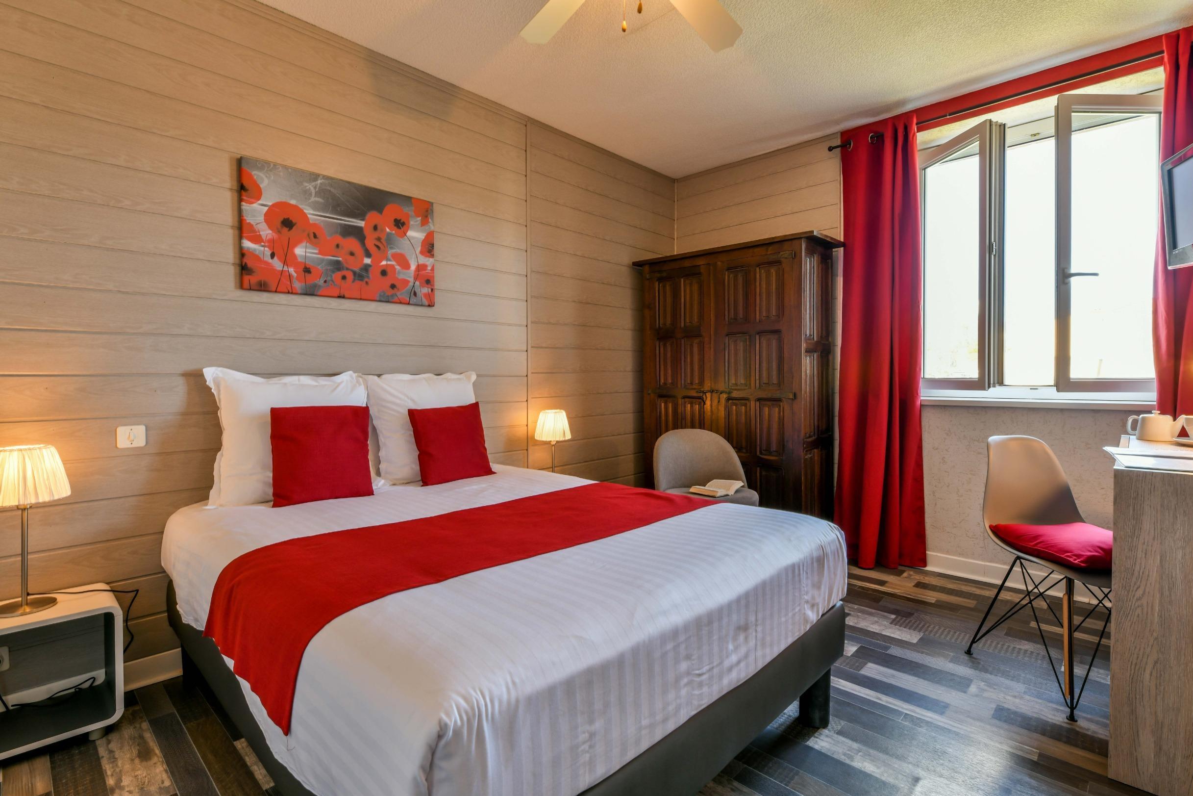 Logis Hostellerie Du Neez Gan Exterior photo