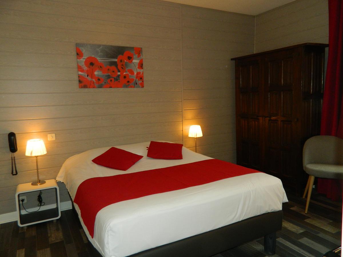 Logis Hostellerie Du Neez Gan Exterior photo